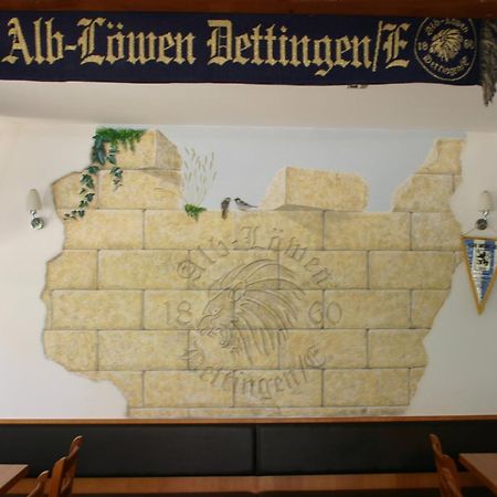 Dettingen an der Erms Gasthaus Traube מראה חיצוני תמונה